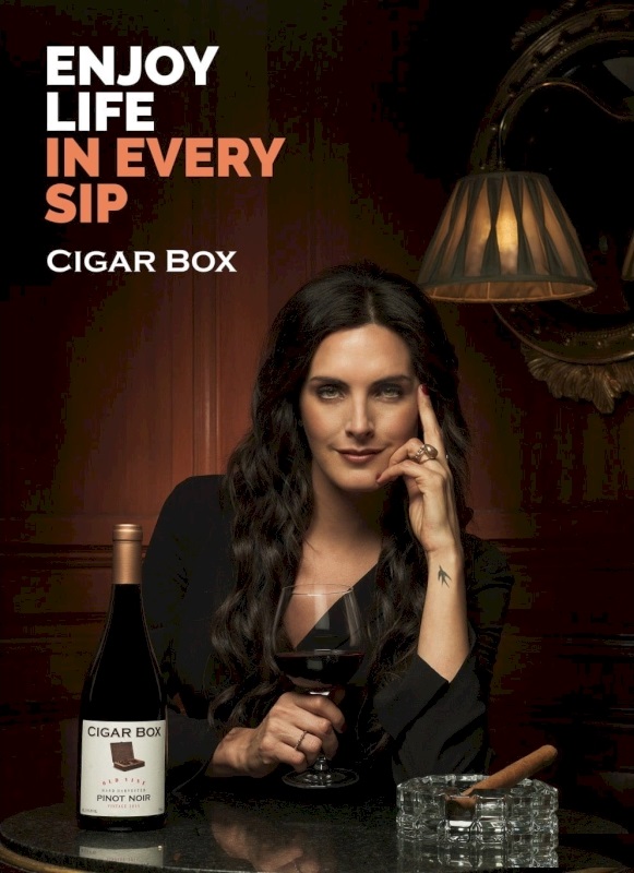 Rượu vang Cigar Box Pinot Noir tại thái bình